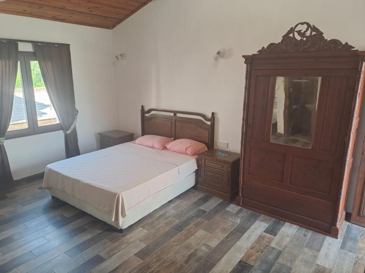 Magic Moon Guest House Famagusta  Exteriör bild