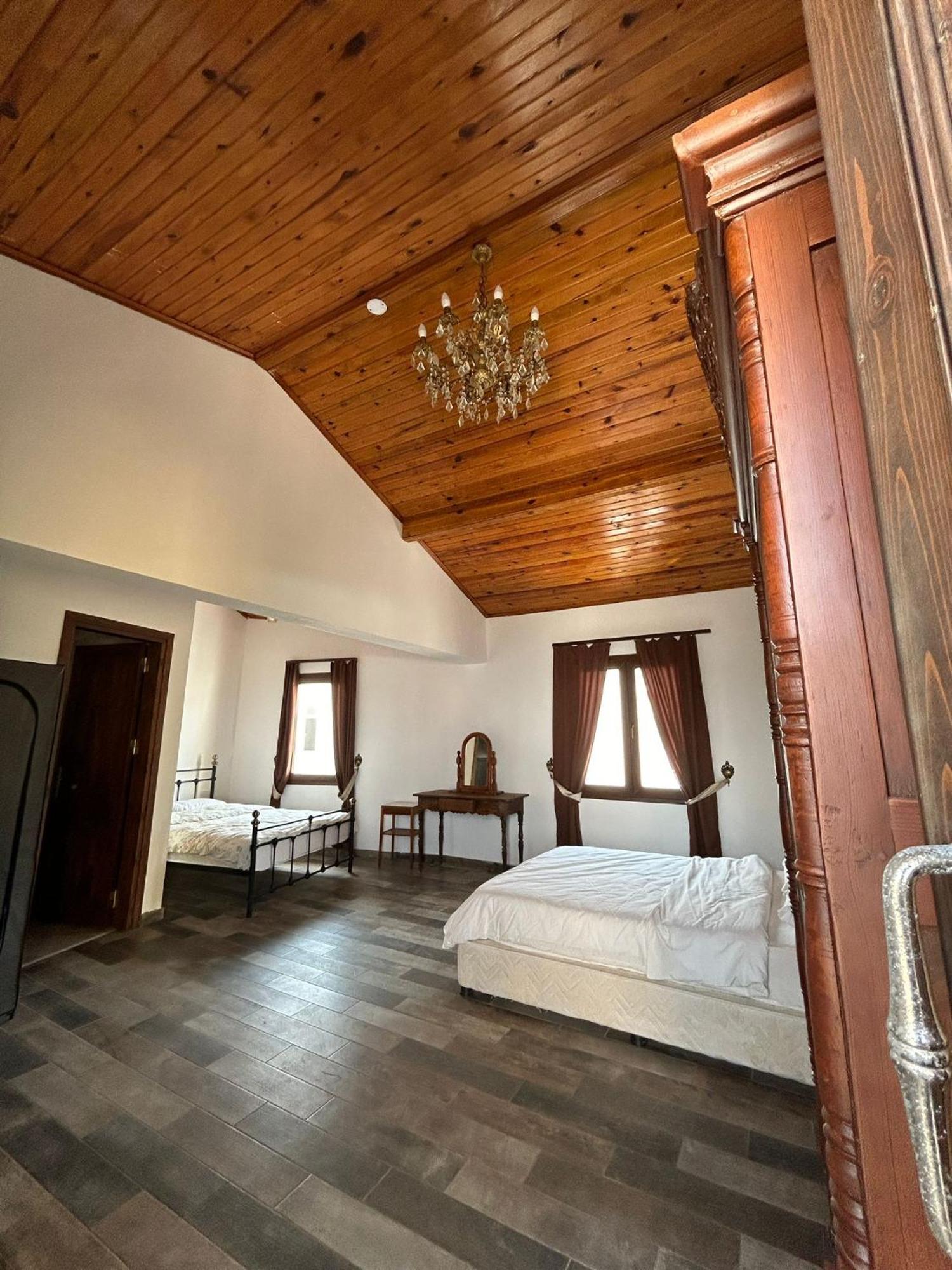 Magic Moon Guest House Famagusta  Exteriör bild